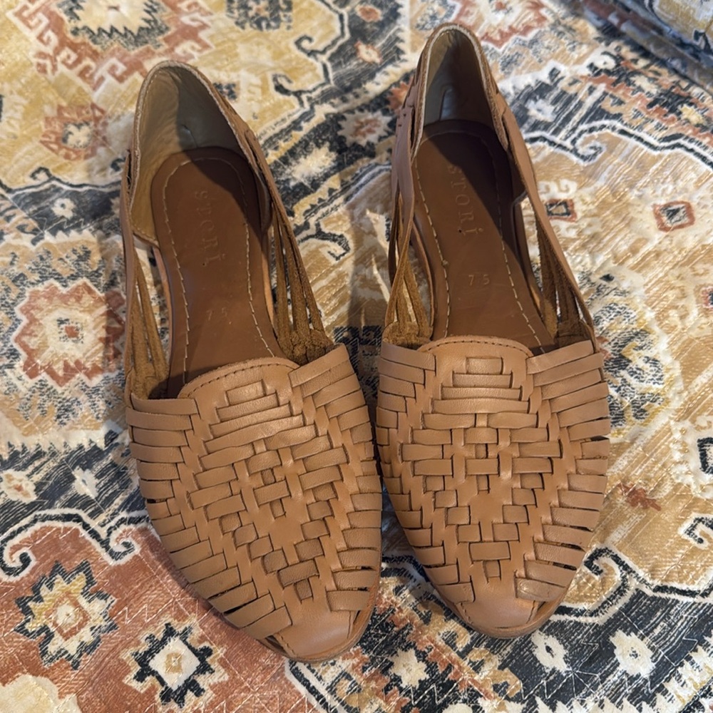 Stori Genuine Leather Huarache Sandals 7.5